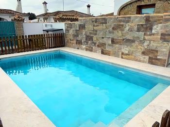 Casa con piscina Privada Barbacoa A/C