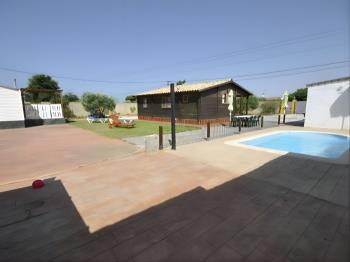 Casa de Madera Piscina Privada en Chiclana