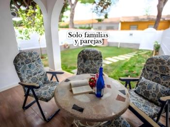 Casa vacacional solo Familias Cerca de la playa